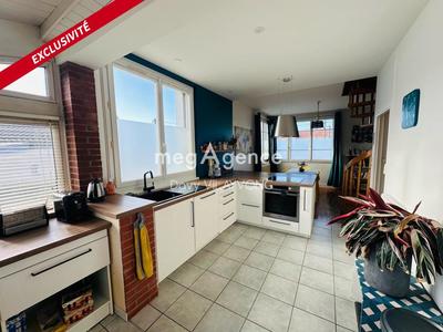 Maison de ville - 94 m² - 6 pièces