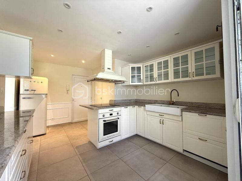 Appartement - 61 m² - 4 pièces