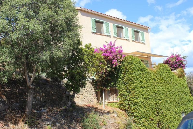 Maison traditionnelle - 136 m² - 5 pièces