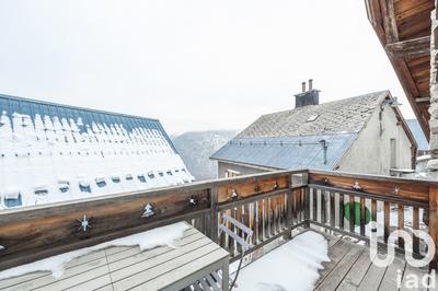 Appartement - 93 m² - 4 pièces