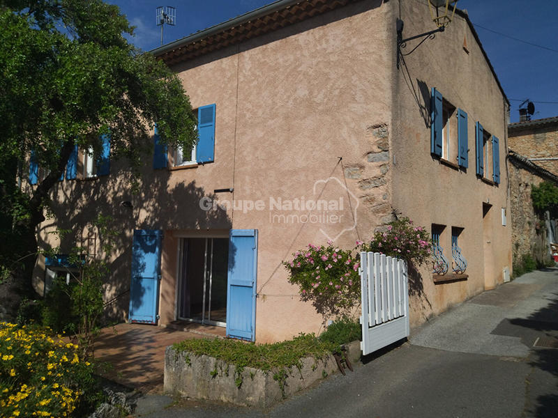 Maison - 121 m² - 6 pièces