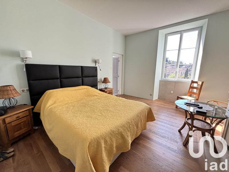 Appartement - 389 m² - 10 pièces