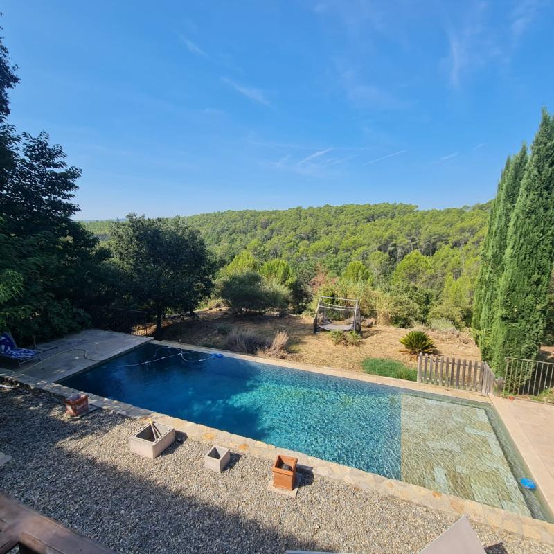 Villa - 246 m² - 5 pièces