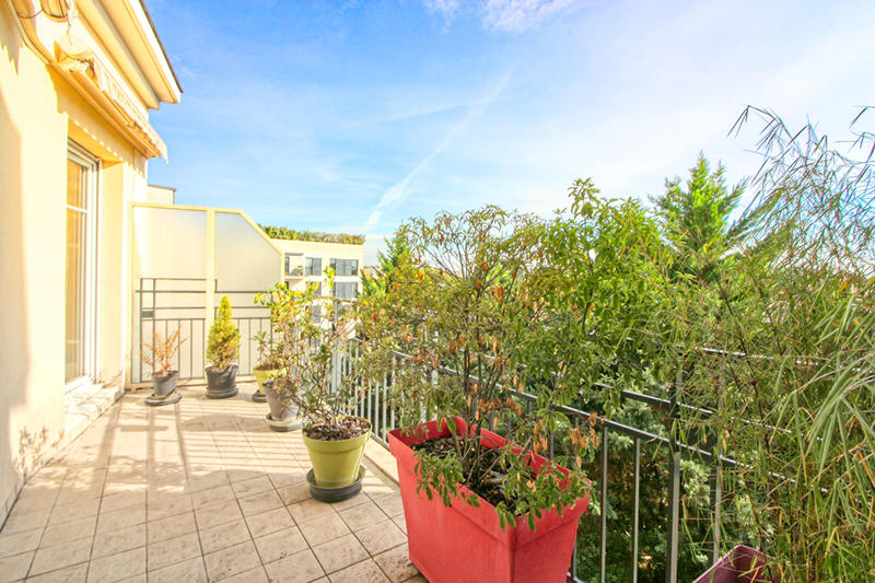 Appartement - 81 m² - 3 pièces