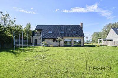 Maison - 170 m² - 7 pièces