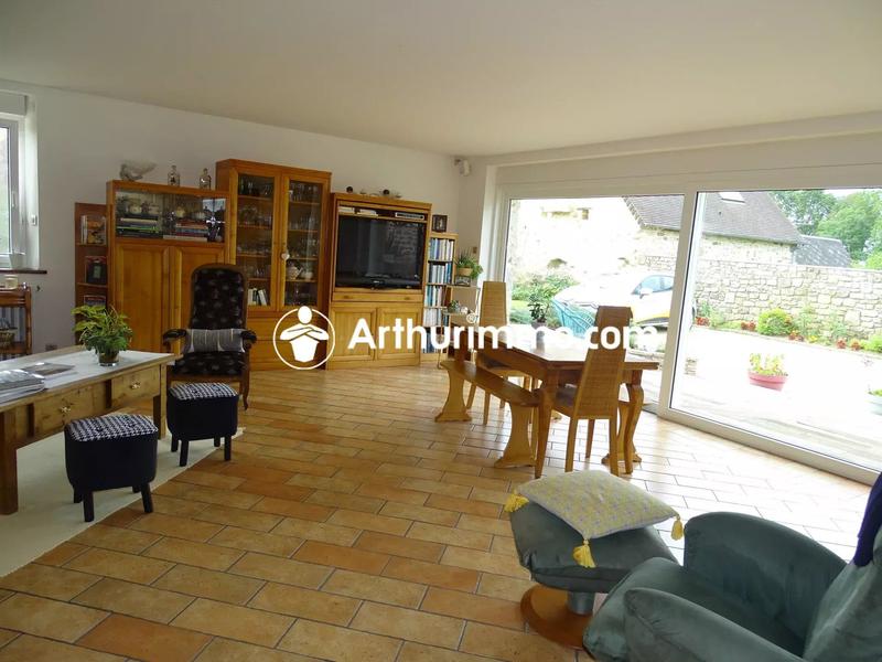 Maison - 180 m² - 6 pièces