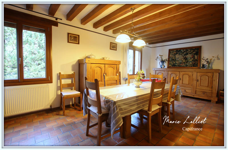 Maison - 160 m² - 7 pièces