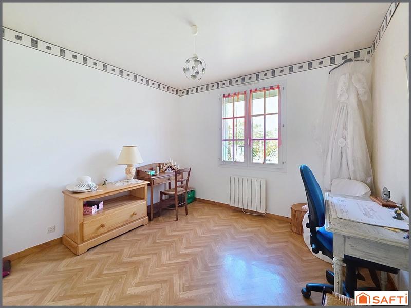 Maison - 98 m² - 4 pièces