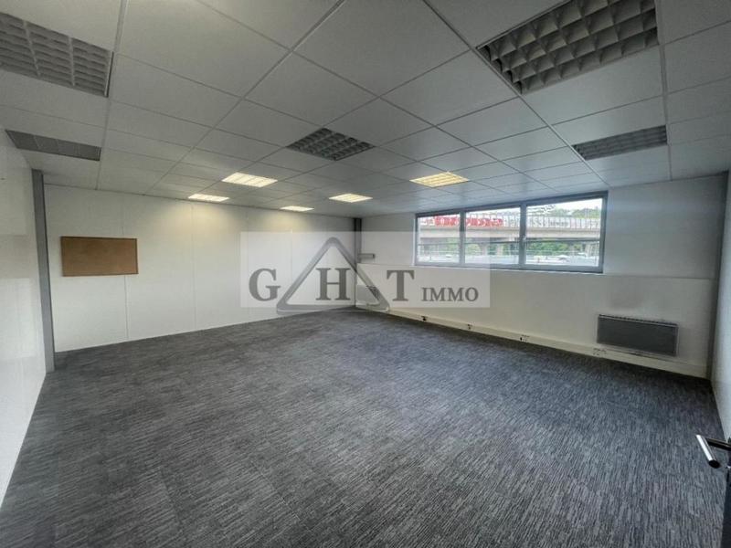 Bureau - 268 m²