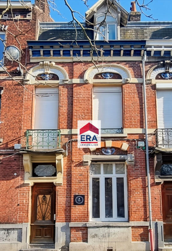 Maison - 114 m² - 7 pièces