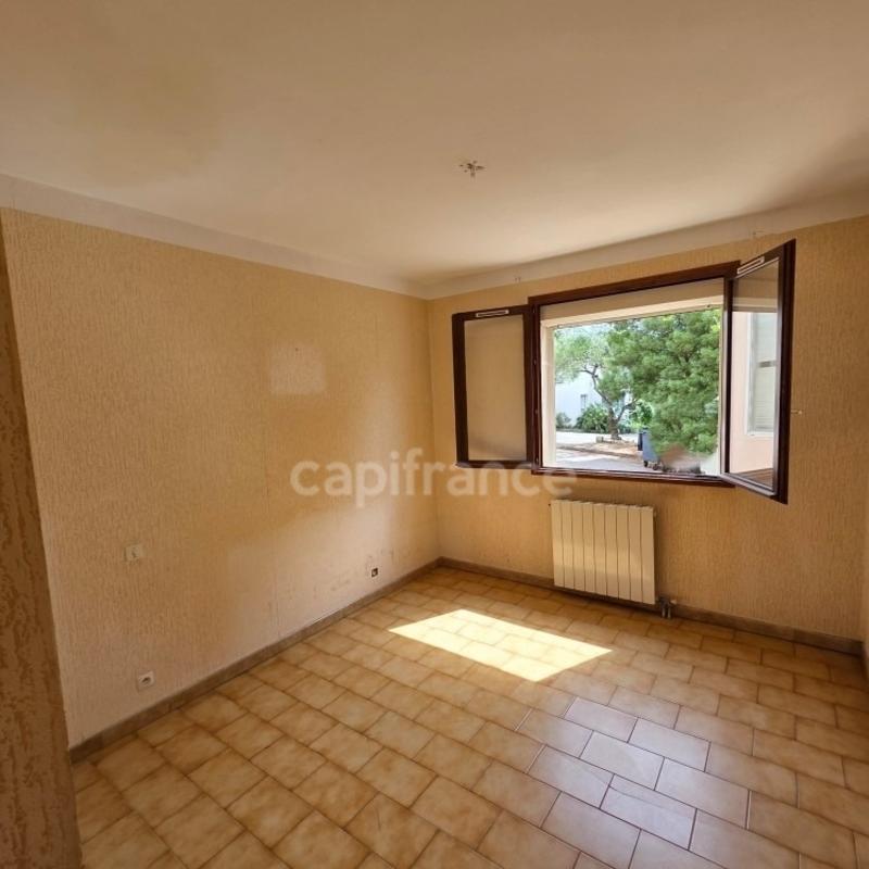Appartement - 81 m² - 3 pièces