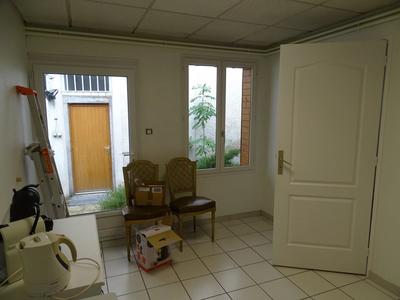 Bureau - 124 m² - 4 pièces