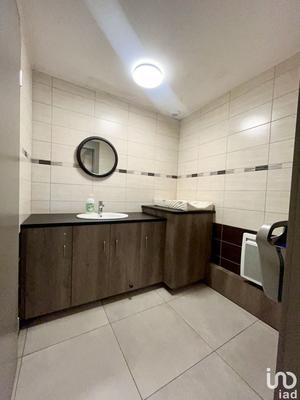 Local commercial - 295 m²