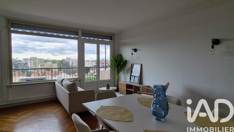 Appartement - 92 m² - 3 pièces