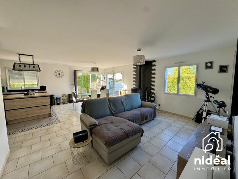 Maison - 193 m² - 6 pièces