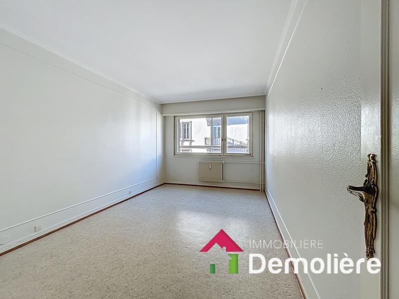 Appartement - 98 m² - 4 pièces