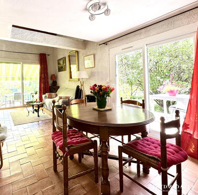 Maison - 107 m² - 5 pièces