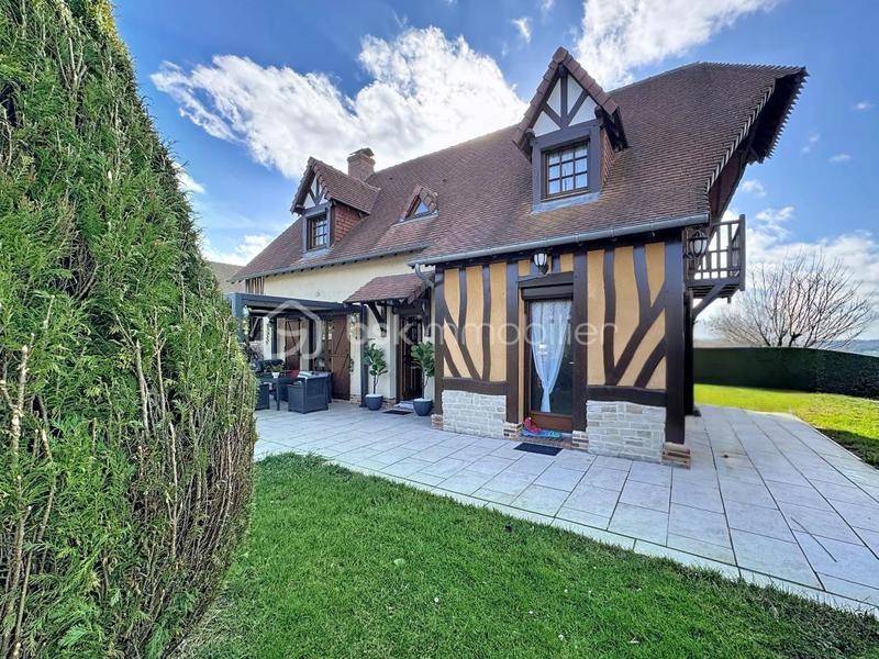 Maison - 107 m² - 6 pièces