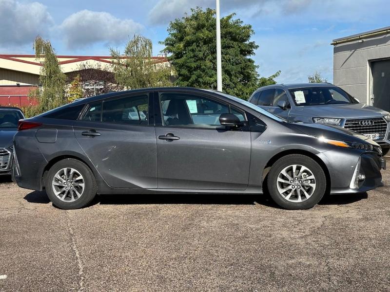 Toyota Prius IV (2) Hybride Rechargeable Dynamic Pack Premium