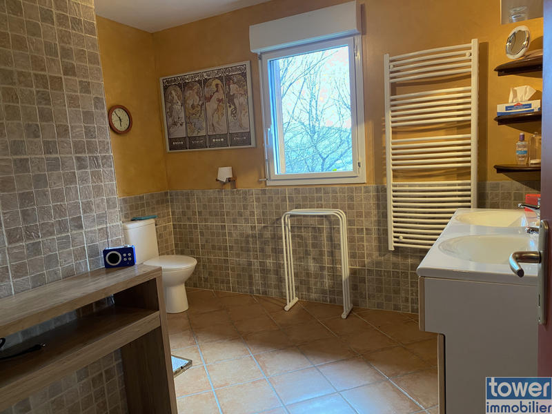 Maison - 95 m² - 4 pièces