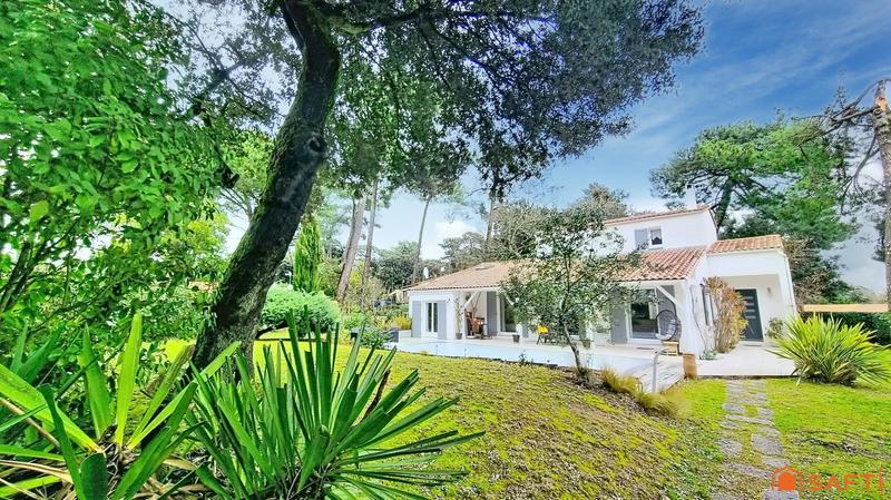 Maison - 160 m² - 7 pièces