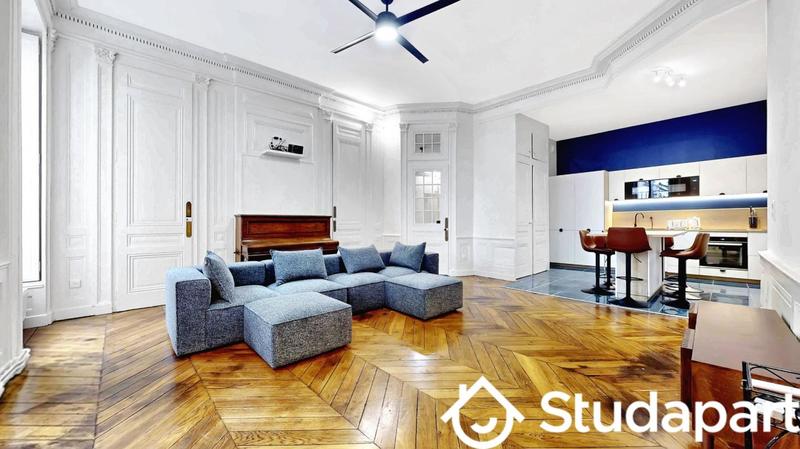 Chambre - 11 m² - 1 pièce