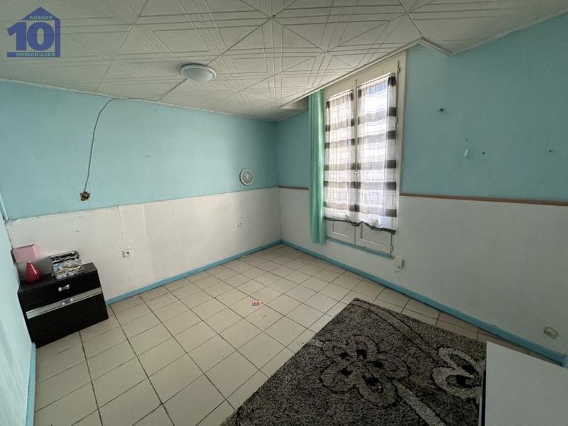 Maison - 140 m² - 8 pièces