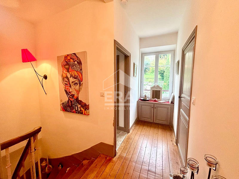 Maison - 186 m² - 6 pièces