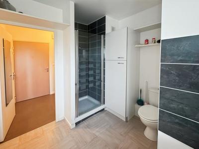 Studio - 36 m² - 1 pièce