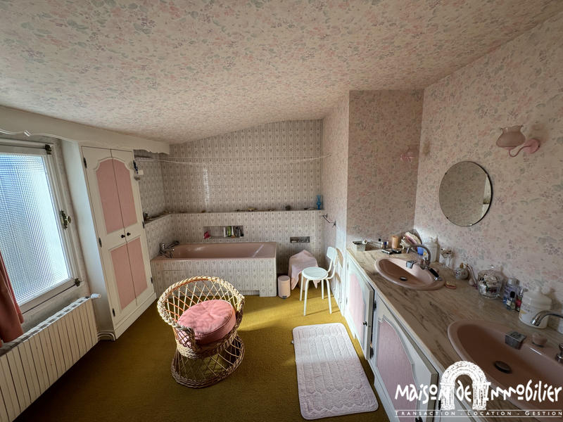 Maison - 157 m² - 6 pièces