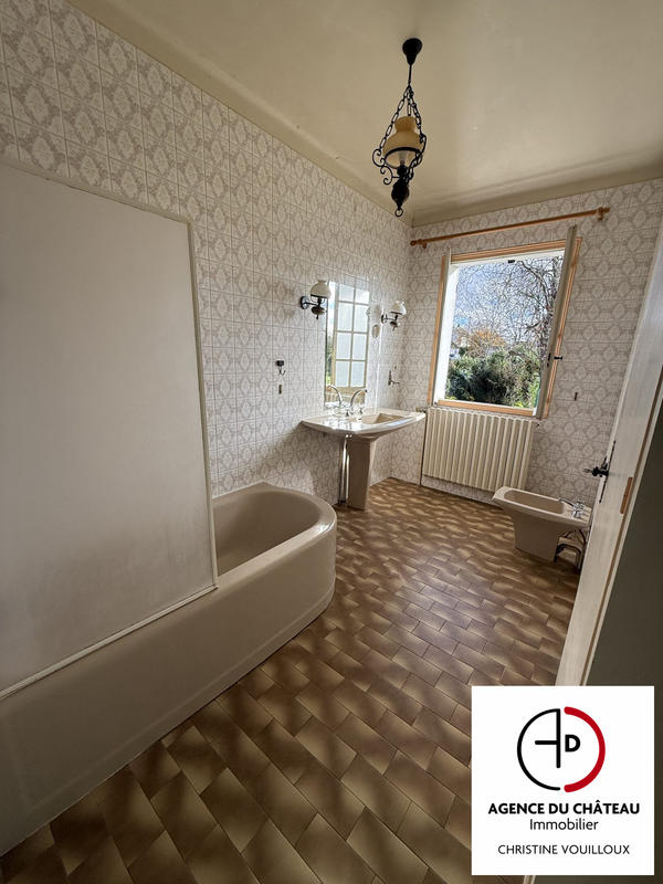 Maison traditionnelle - 94 m² - 4 pièces