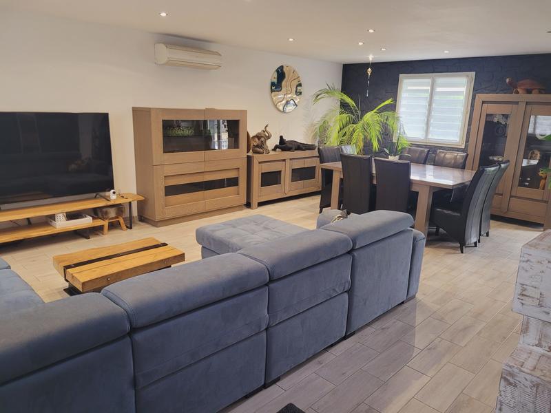 Maison traditionnelle - 155 m² - 5 pièces