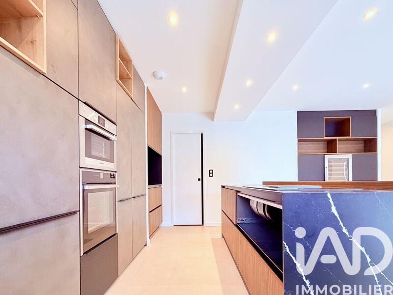 Maison - 165 m² - 6 pièces