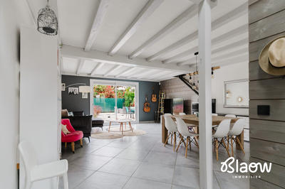 Maison ancienne - 147 m² - 6 pièces