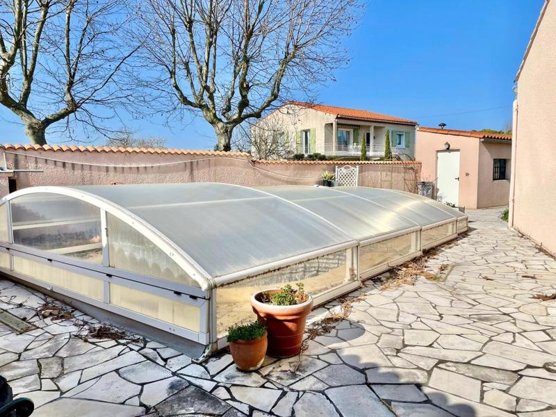 Maison - 94 m² - 5 pièces