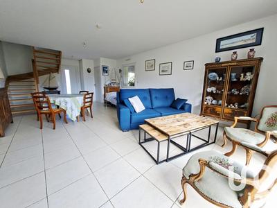 Maison - 88 m² - 4 pièces