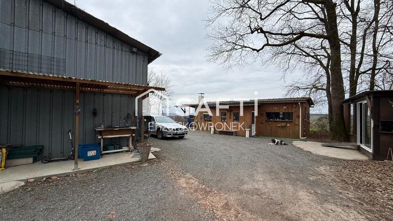 Châlet - 100 m² - 2 pièces