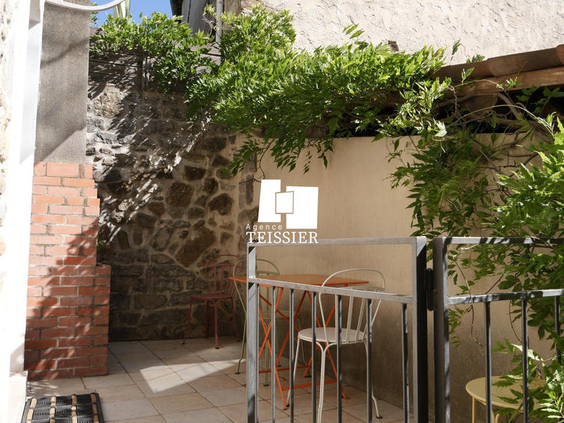 Mas - 223 m² - 8 pièces