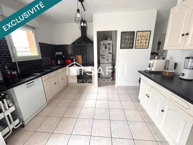 Maison - 90 m² - 4 pièces