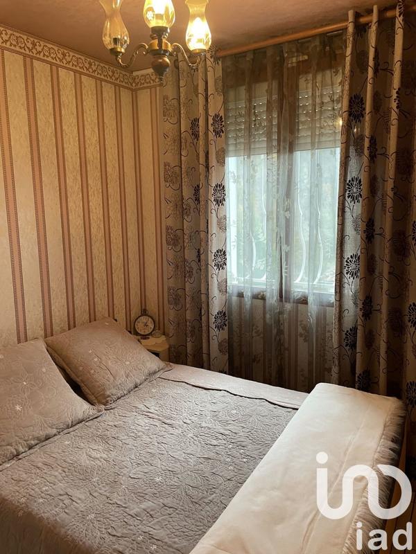 Maison - 167 m² - 9 pièces