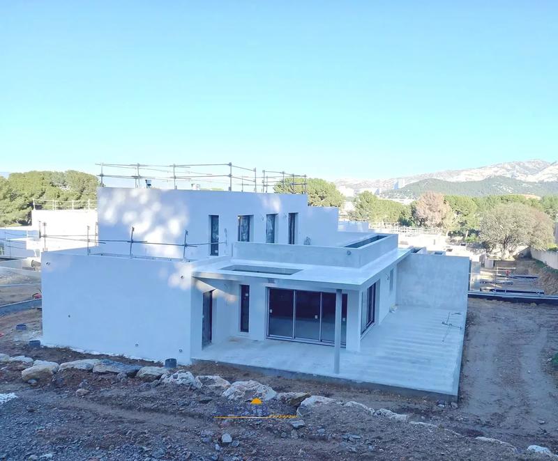 Villa - 163 m² - 6 pièces