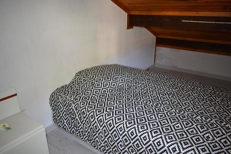 Maison - 230 m² - 8 pièces