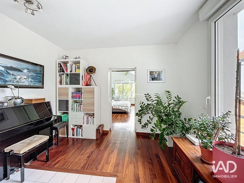 Maison - 193 m² - 9 pièces