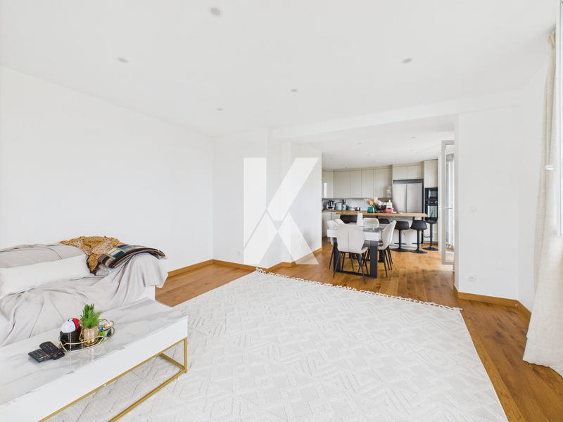 Appartement - 111 m² - 5 pièces