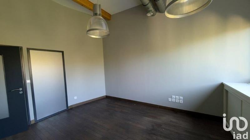 Local commercial - 257 m²