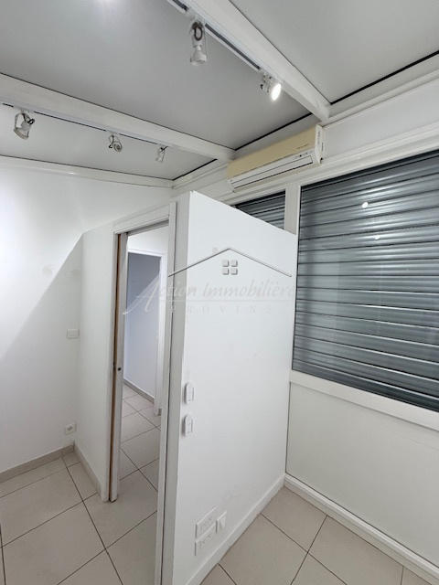 Local commercial - 370 m²