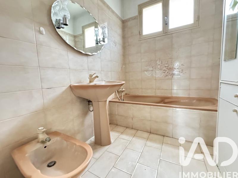 Maison - 104 m² - 4 pièces