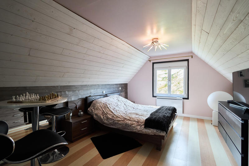 Maison - 197 m² - 7 pièces