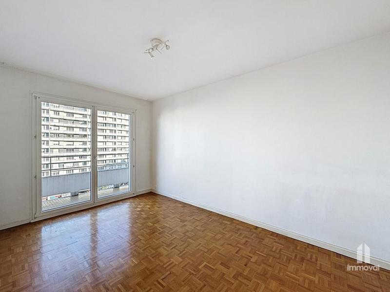 Appartement - 93 m² - 4 pièces