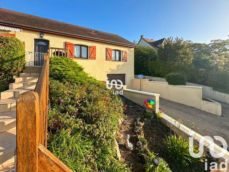 Maison - 101 m² - 5 pièces